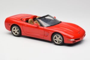 Chevrolet Corvette C5 Kabriolet Červený UT Models 1:18 21006 Kov – obrázek 6 z 8