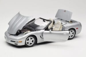 Chevrolet Corvette C5 Kabriolet Stříbrný Maisto 1:18 50317 Kov – obrázek 2 z 8