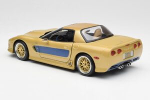 Chevrolet Corvette C5 Guldstrand Signature Edition Zlatý Maisto 1:18 31657 Kov – obrázek 7 z 8