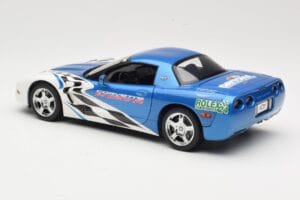 Chevrolet Corvette C5 Pace Car Rolex 24 at Daytona 1999 UT Models 1:18 39944 Kov – obrázek 7 z 8