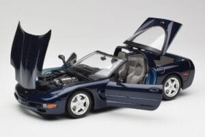 Chevrolet Corvette C5 Nassau Modrý Bburago 1:18 30166 Kov – obrázek 2 z 8