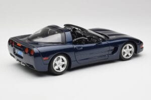 Chevrolet Corvette C5 Nassau Modrý Bburago 1:18 30166 Kov – obrázek 3 z 8