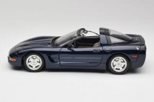 Chevrolet Corvette C5 Nassau Modrý Bburago 1:18 30166 Kov – obrázek 4 z 8