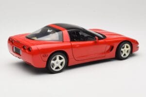 Chevrolet Corvette C5 Targa Červený UT Models 1:18 21001 Kov – obrázek 3 z 8