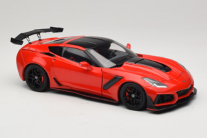Chevrolet Corvette C7 ZR1 Torch Red IXO 1:18 18RDC243-FO Kov – obrázek 6 z 8