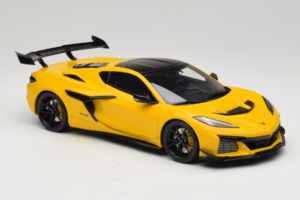Chevrolet Corvette C8 ZR1 Žlutý GT Spirit 1:18 GT528 Pryskyřice – obrázek 4 z 6