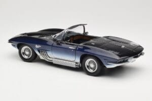 Chevrolet Corvette Mako Shark Tmavě Modrý UT Models 1:18 21061 Kov – obrázek 7 z 8