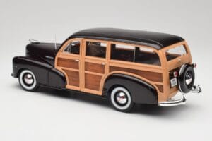 Chevrolet Fleetmaster Woody Černý & Wood Panels Maisto 1:18 43697545B Kov – obrázek 7 z 8