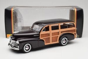 Chevrolet Fleetmaster Woody Černý & Wood Panels Maisto 1:18 43697545B Kov – obrázek 8 z 8