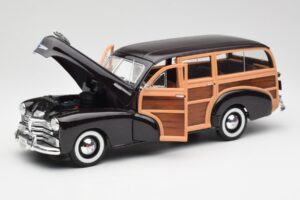 Chevrolet Fleetmaster Woody Hnědý Maisto 1:18 36854 Kov – obrázek 2 z 8