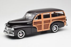 Chevrolet Fleetmaster Woody Hnědý Maisto 1:18 36854 Kov