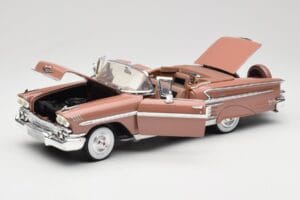 Chevrolet Impala Kabriolet Hnědý Motormax 1:18 73112 Kov – obrázek 2 z 8