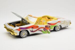 Chevrolet Impala Lowrider White Metallic Hot Wheels 1:18 27635 Kov – obrázek 2 z 8