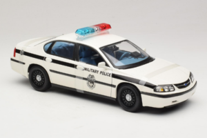 Chevrolet Impala Military Police Maisto 1:18 36611 Kov – obrázek 4 z 6