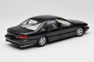 Chevrolet Impala SS Černý UT Models 1:18 21031 Kov – obrázek 3 z 8