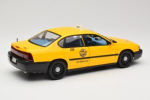 Chevrolet Impala Taxi Maisto 1:18 36617 Kov – obrázek 3 z 8