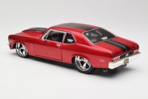 Chevrolet Nova SS Coupe Červený Maisto 1:18 31083-M1 Kov – obrázek 7 z 8