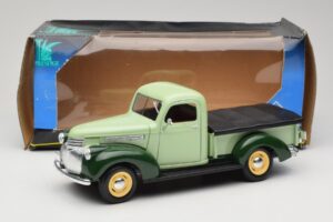 Chevrolet Pickup Zelený Solido 1:18 8063 Kov – obrázek 8 z 8