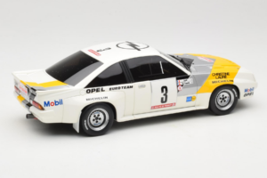 Opel Manta 400 Group B Rally Tour de Corse 1984 S Chevrolet G30 Servisním Vozem Otto 1:18 OT491 Pryskyřice – obrázek 11 z 13