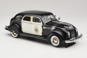 Chrysler Airflow Policejní Auto Signature Models 1:18 CCSM01 Kov – obrázek 4 z 6