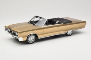 Chrysler Newport Kabriolet Gold Metallic BoS Models 1:18 BOS273 Pryskyřice
