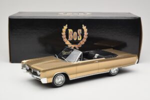Chrysler Newport Kabriolet Gold Metallic BoS Models 1:18 BOS273 Pryskyřice – obrázek 6 z 6