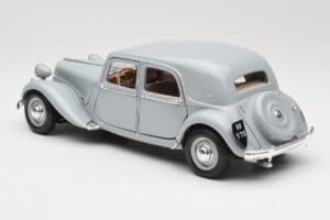 Citroen 15CV 6 Cyl Šedý Maisto 1:18 50313 Kov – obrázek 7 z 8