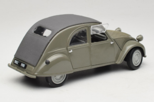 Citroen 2CV Zelený Maisto 1:18 50289 Kov – obrázek 3 z 8