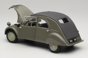 Citroen 2CV Zelený Maisto 1:18 50289 Kov – obrázek 5 z 8