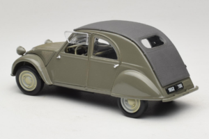 Citroen 2CV Zelený Maisto 1:18 50289 Kov – obrázek 7 z 8