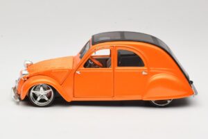 Citroen 2CV Oranžový Maisto 1:18 31321 Kov – obrázek 4 z 8