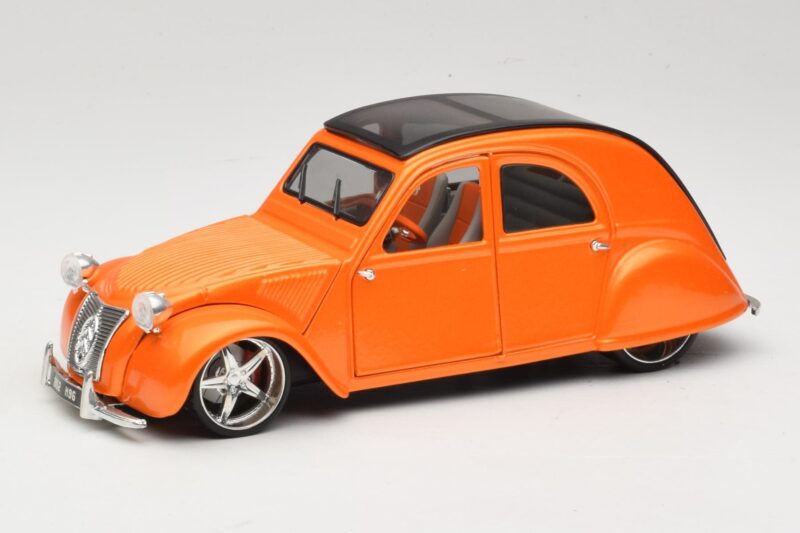 Citroen 2CV Oranžový Maisto 1:18 31321 Kov
