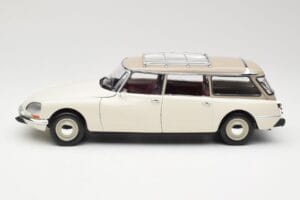 Citroen DS21 Break Bílý Norev 1:18 181590 Kov – obrázek 4 z 8