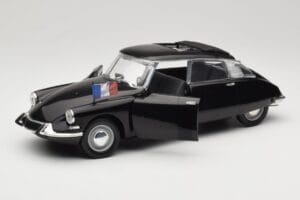 Citroen DS Presidentielle Šedý Solido 1:18 8035 Kov – obrázek 2 z 8