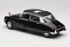 Citroen DS Presidentielle Šedý Solido 1:18 8035 Kov – obrázek 7 z 8