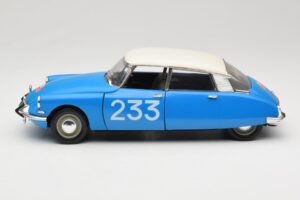 Citroen DS #233 Rally Modrý Solido 1:18 8034 Kov – obrázek 4 z 8