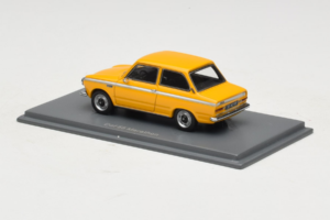 DAF 55 Marathon Yellow NEO 1:43 NEO43340 Pryskyřice – obrázek 3 z 4