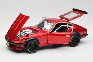 Datsun 240Z S30 Červený Maisto 1:18 32611 Kov – obrázek 2 z 8