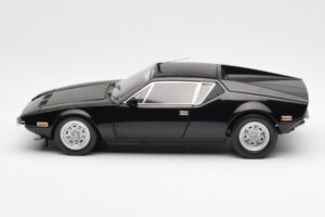 De Tomaso Pantera Černý Kyosho 1:18 08851BK Kov – obrázek 4 z 8