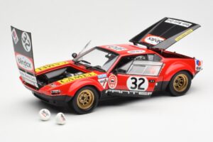 De Tomaso Pantera #32 Jaquemin / Deprez 24 Hours of Le Mans 1972 Kyosho 1:18 08855B Kov – obrázek 2 z 8