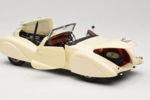 Delahaye Kabriolet Krémový Guiloy 1:18 68580 Kov – obrázek 5 z 8