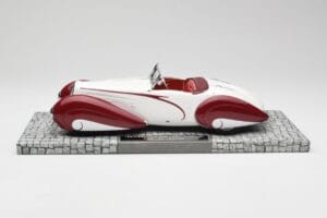 Delahaye Type 135 M Kabriolet Bílý Červený Minichamps 1:18 107116161 Pryskyřice – obrázek 3 z 6