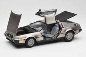 DeLorean DMC-12 LK Stříbrný Sun Star 1:18 2701 Kov – obrázek 2 z 8