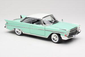 DeSoto Adventurer Zelený Road Signature 1:18 92738-R1 Kov – obrázek 6 z 8