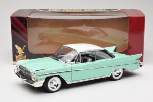 DeSoto Adventurer Zelený Road Signature 1:18 92738-R1 Kov – obrázek 8 z 8