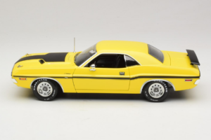 Dodge Challenger R/T NCIS TV Series Car Greenlight 1:18 12845 Kov – obrázek 4 z 8