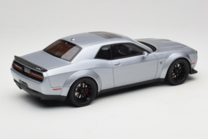 Dodge Challenger SRT Hellcat Redeye Stříbrný GT Spirit 1:18 GT226 Pryskyřice – obrázek 2 z 6