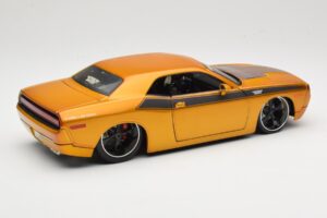 Dodge Challenger Concept Zlatý Maisto 1:18 31320 Kov – obrázek 3 z 8