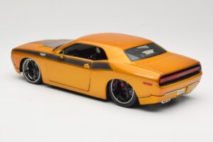 Dodge Challenger Concept Zlatý Maisto 1:18 31320 Kov – obrázek 7 z 8