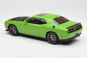 Dodge Challenger SRT Hellcat Zelený GT Spirit 1:18 GT168 Pryskyřice – obrázek 5 z 6
